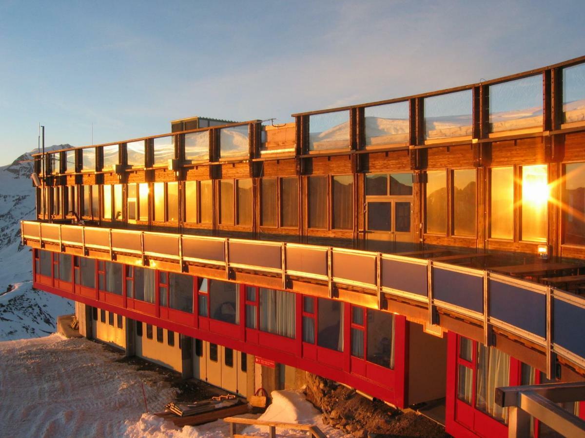 Glacier Hotel Grawand Maso Corto Exteriér fotografie